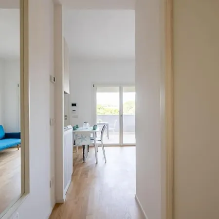 Apartment Maison Blaesia - Beachfront Modern Sea Loft